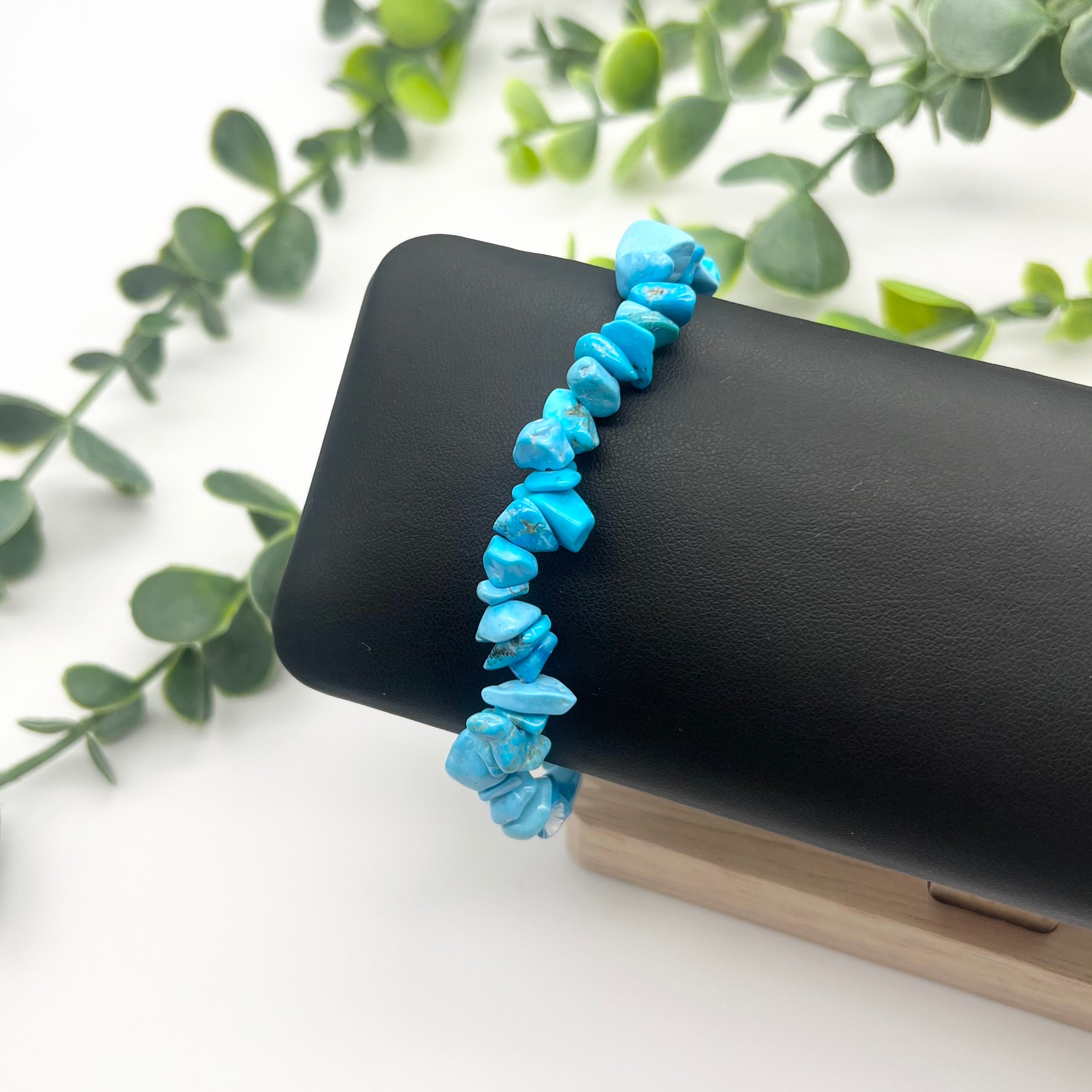 Blue Howlite Crystal Chip Bracelet